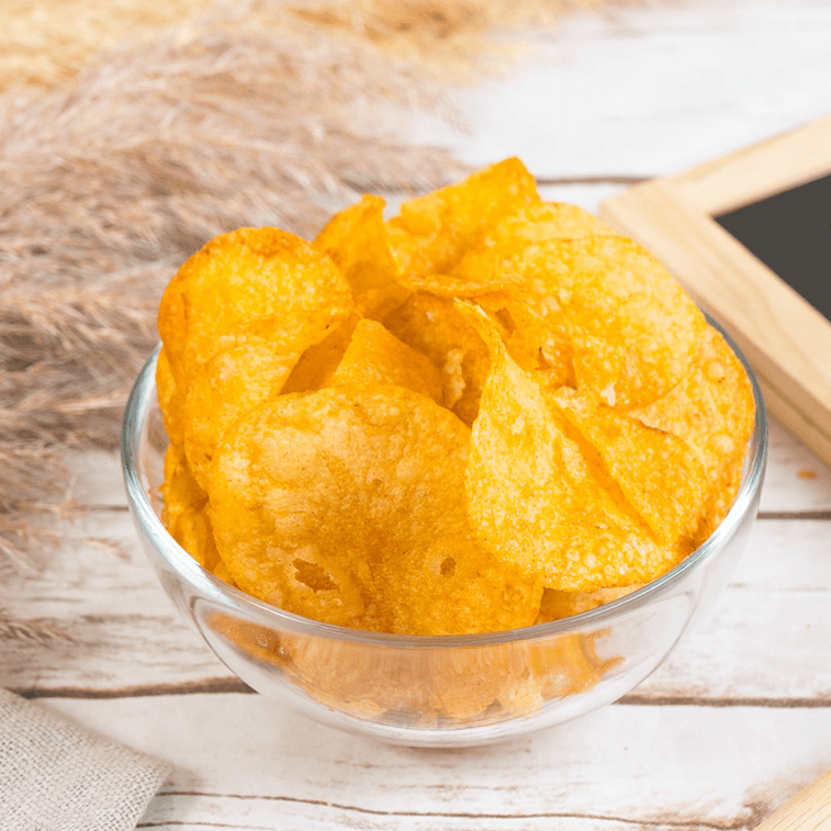 Pone Papas Fritas De Pollo Con Tomate Mexicano